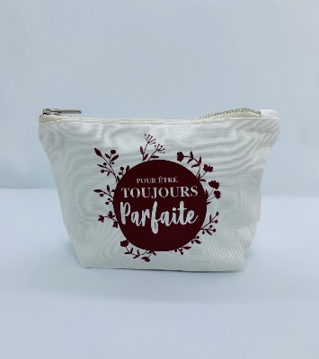 POCHETTE "POUR ÊTRE TOUJOURS PARFAITE"